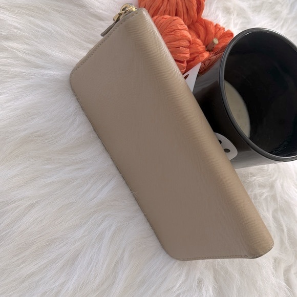 Prada Saffiano Leather Continental Wallet - Picture 7 of 12